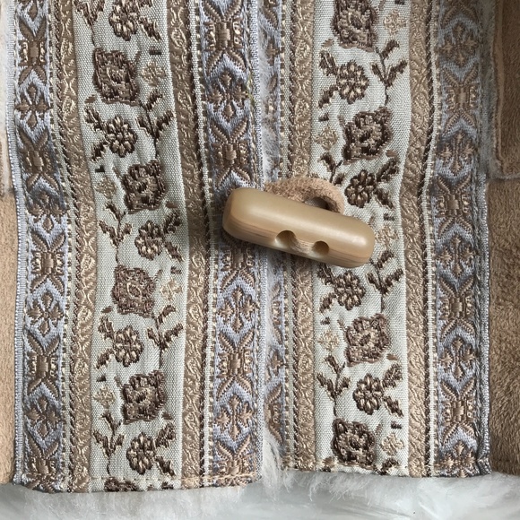 Coldwater Creek Suede and Faux Fur Jacket - Picture 5 of 10